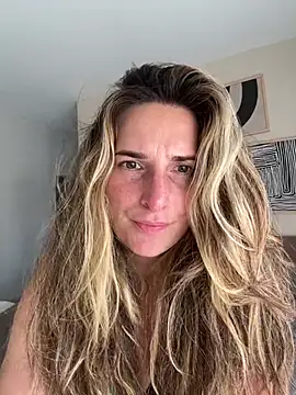 thescorpionfr_ (F young) - Dance in topless