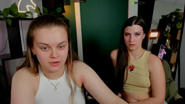 rachel__hot - Rachel__hot's free webcam - UK Sex Cams