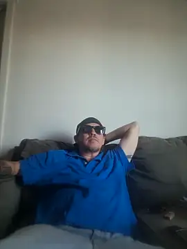 yourmasterisbored - YourMasterisBored's free webcam - UK Sex Cams