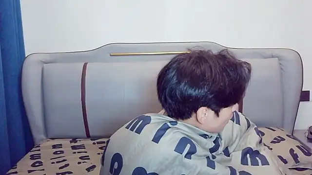 XX-XIUXIU live sex cam