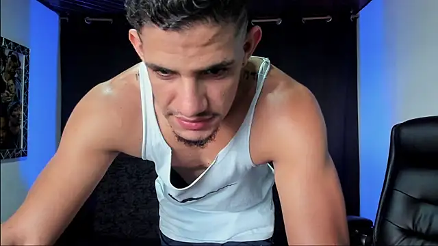 jhonnysnow17 live cam profile