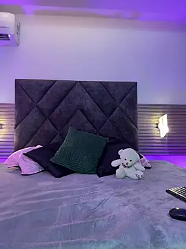 zafira_alabi (F young) - OIL IN TITS  💦