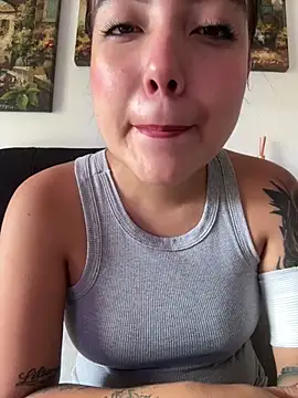 Preview of sarah_and_taylor