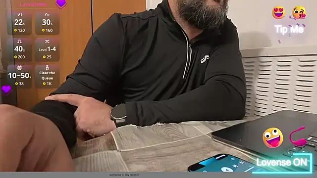 TARKAN1 live sex cam