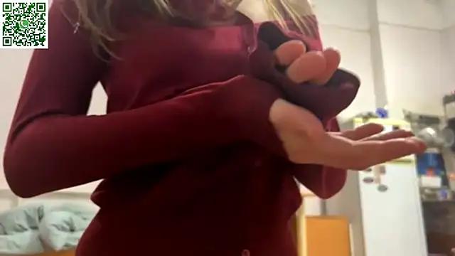 VickieKush live sex cam