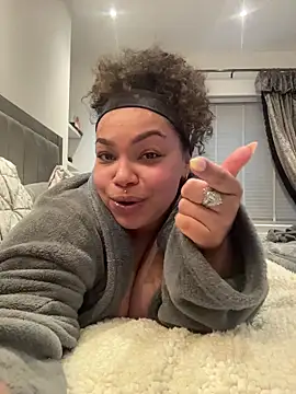 le modèle misskennedyclav est en webcam porno dans un show sur le site stripchat, il possède les tags suivants: couples,big-ass,big-clit,big-nipples,big-tits,cam2cam,camel-toe,cock-rating,cooking,creampie,deepthroat,dildo-or-vibrator,dirty-talk,double-penetration,fingering,foot-fetish,gagging,glamour,hd,humiliation,jerk-off-instruction,masturbation,middle-priced-pr