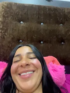 meganmilk1 (F young) - dildo in ass