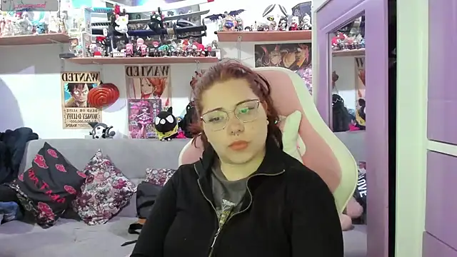 soficammy (F young) - Striptease