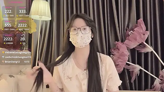 --102KymMiiss-- live sex cam