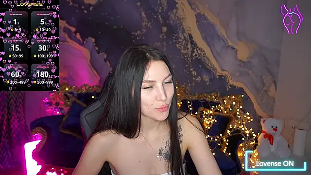 elisevelour - EliseVelour's free webcam - UK Sex Cams