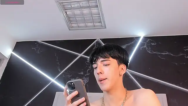 aerumchae (M twink) - Finger in my ass make it irresistible🍑