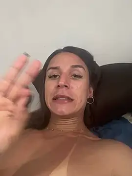 isabelaa_ - Isabelaa_'s free webcam - UK Sex Cams