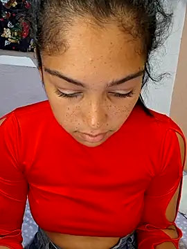 Webcam Model (Putaalexa)  is live.Free join now!