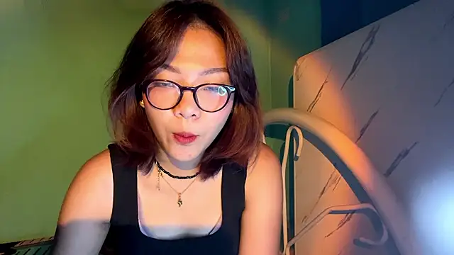 urhottie_lottie webcam