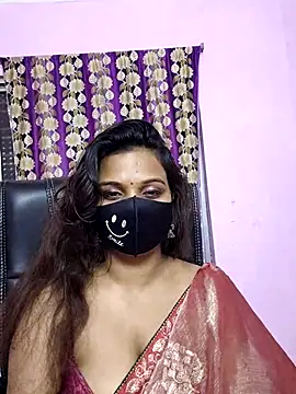 Webcam Model (cutie_pei002)  is live.Free join now!