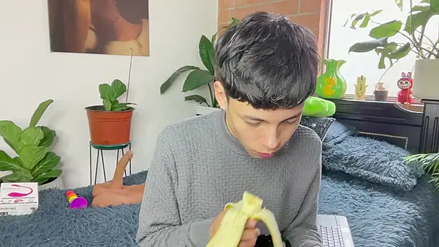 andy_belier23 (M twink) - super cum show