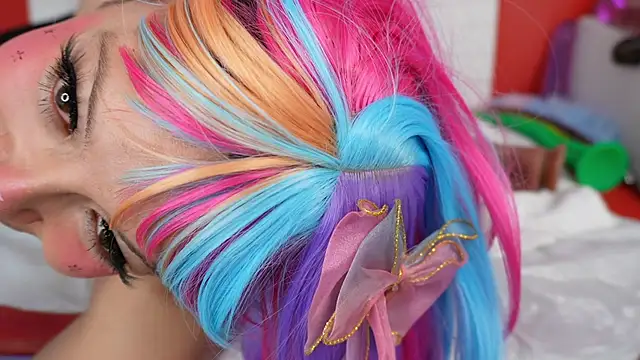 miss__wanda - Miss__wanda's free webcam - UK Sex Cams