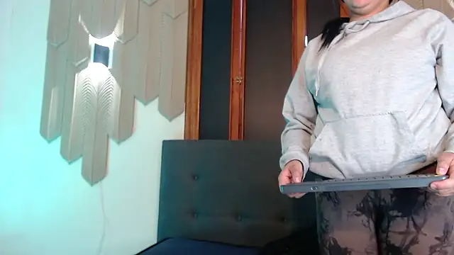 belen_green - Belen_green's free webcam - UK Sex Cams