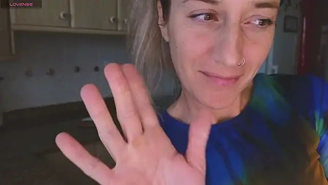 Lunamix live sex cam