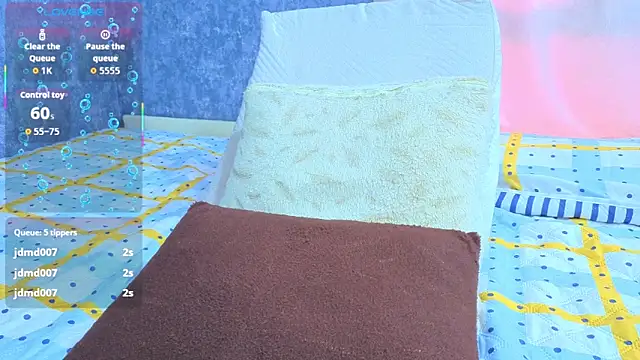 malia_fox (F teen) - SQUIRT IN DOGGY AND SUCKING HARD DILDO