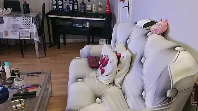 Anjela30 live sex cam