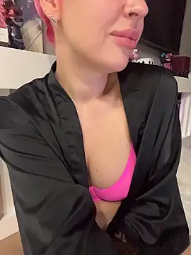 PinaColaBoom live sex cam