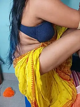 Webcam Model (Ur_Lishaa)  is live.Free join now!