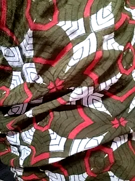 Webcam Model (BERRY_00)  is live.Free join now!