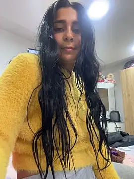 meganmilk1 (F young) - pump pussy