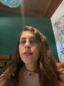 isadelasestrellas - Isadelasestrellas's free webcam