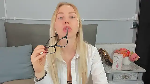 margaritarose - MargaritaRose's free webcam - UK Sex Cams