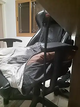 Omar472 live sex cam