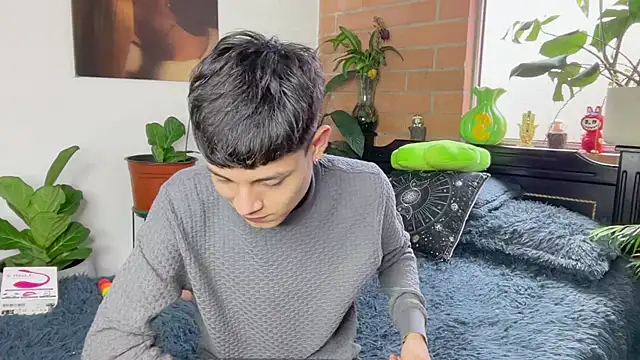 andy_belier23 (M twink) - super cum show