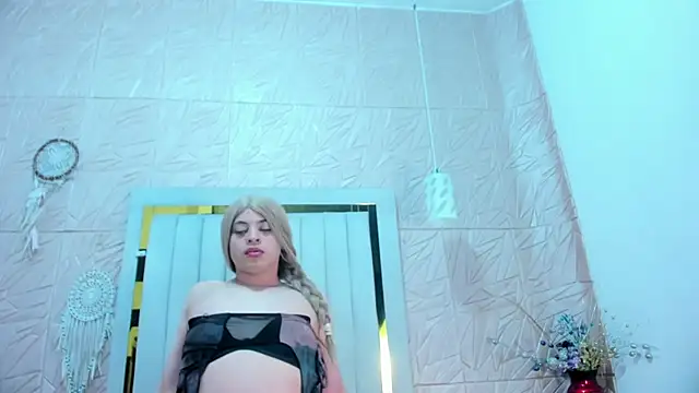 Sofia_Blakke live sex cam