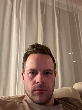 Danii0790 live sex cam