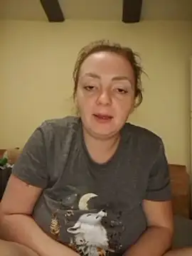 bella-monroe - Bella-Monroe's free webcam