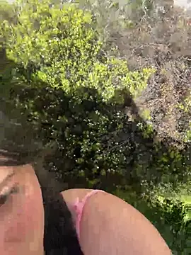 pamelajonsom_ (F young) - blowjop-spit TITS in BOOBS 😻