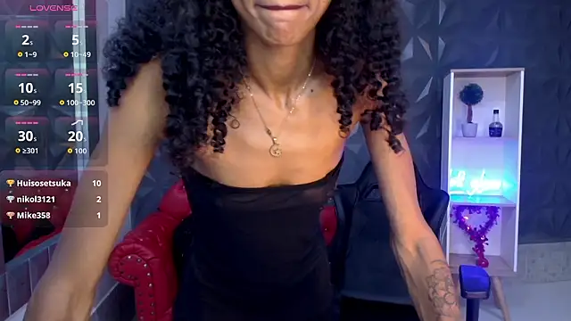 becky_lynch_102 - Becky_lynch_102's free webcam