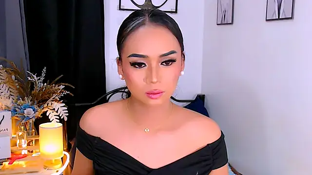 zialustts - Zialustts's free webcam - UK Sex Cams