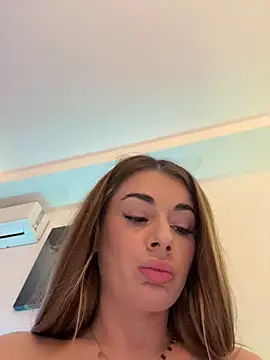 isabellaetthan (F young) - UndressMe&PlayWithMe+:gift:4LT