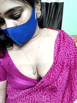 Webcam Model (naughty_nataasa)  is live.Free join now!