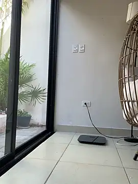 partyqqhouse - PartyQqHouse's free webcam - UK Sex Cams