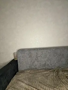 Webcam Model (MissOyee)  is live.Free join now!