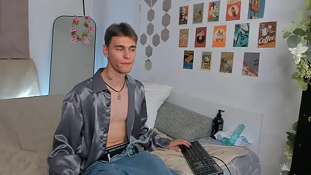 shadow_blink - Shadow_blink's free webcam - UK Sex Cams