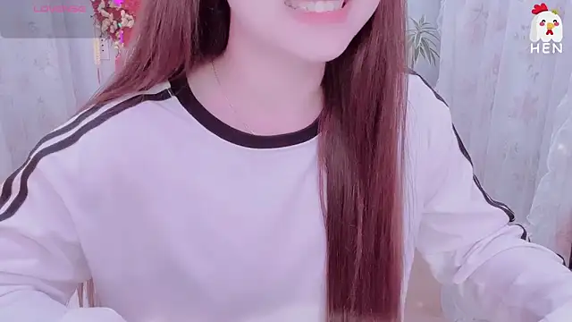 CPU của Hen chỉ dùng bộ sử lí đơn nhân, nên mỗi lần chỉ sử lí một việc " Chat hoặc Nói" thôi :))