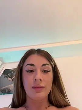 IsabellaEtthan's live cam