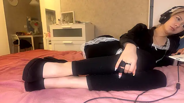 annie1handsome - Annie1handsome's free webcam - UK Sex Cams