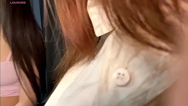 sparkskarlet - SparkSkarlet's free webcam - UK Sex Cams