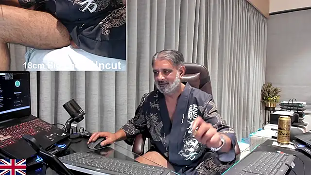 OnlineBossUK live sex cam