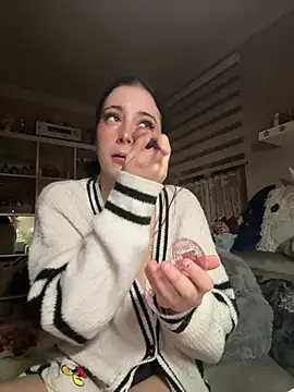 sexymelli18 from StripChat is Freechat